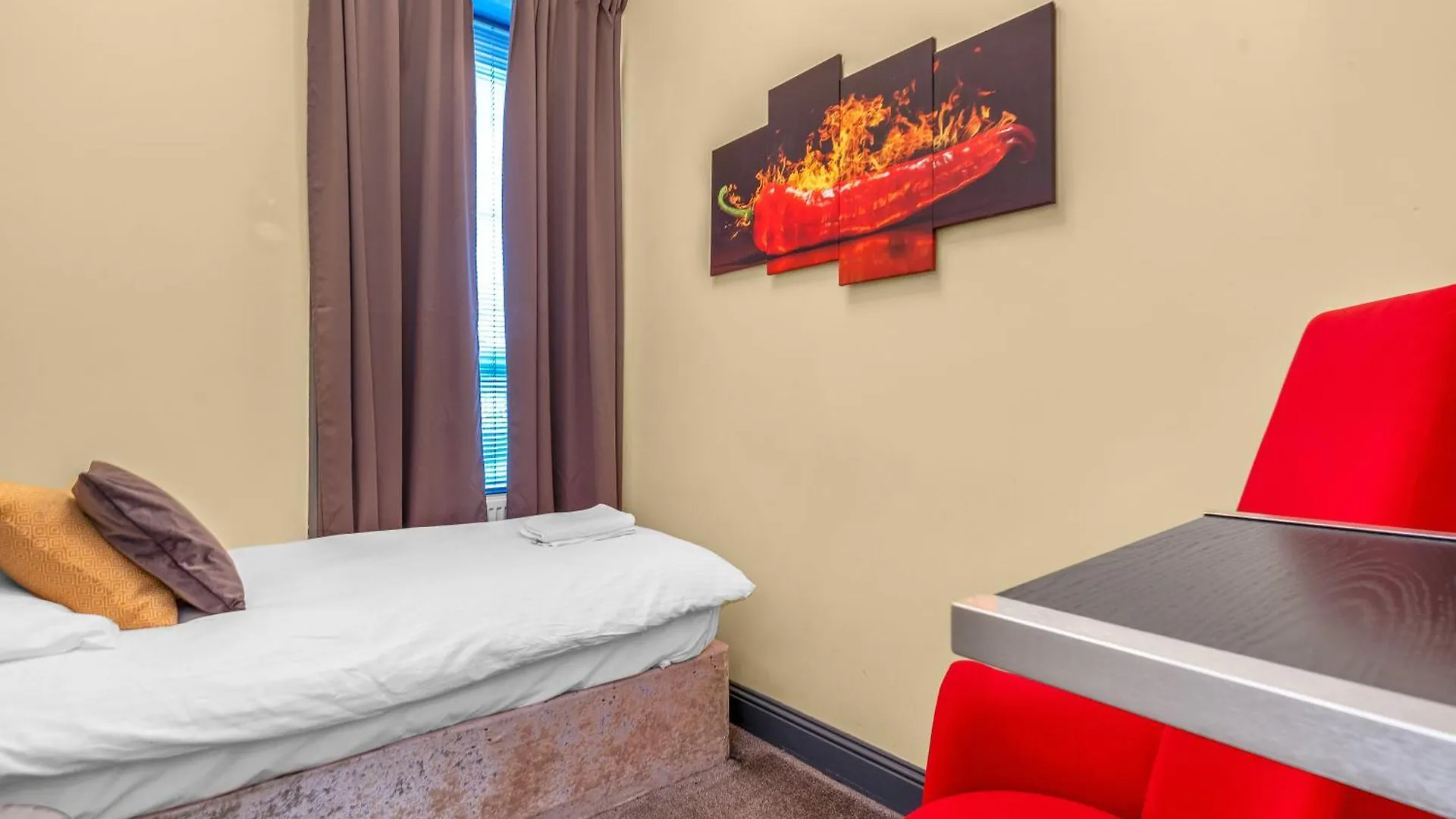Cosy Modern City Centre Flat Edinburgh United Kingdom